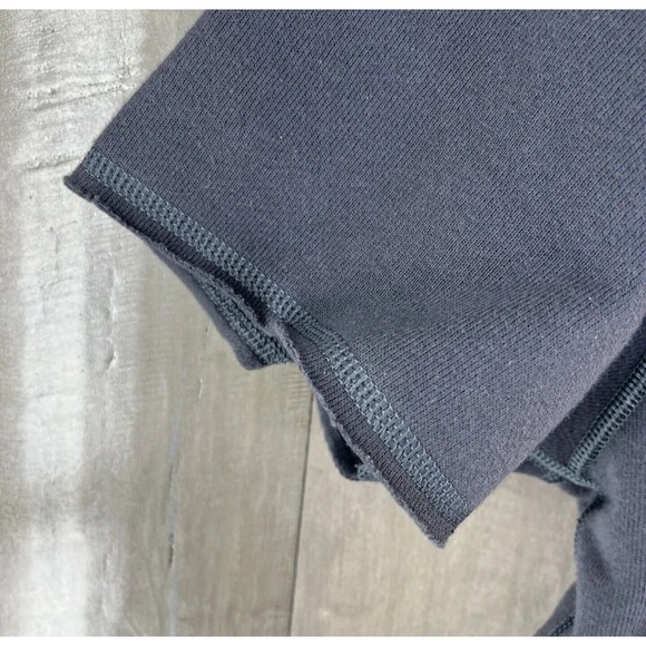 Under Armour Project Rock Iron Paradise Men Sz M Cutoff Sweatshirt Vintage Look - Picture 5 of 6